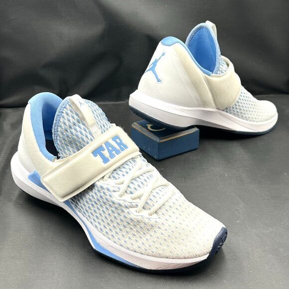 Air Jordan Trainer 3 'UNC Tar Heels' - Picture 3 of 14